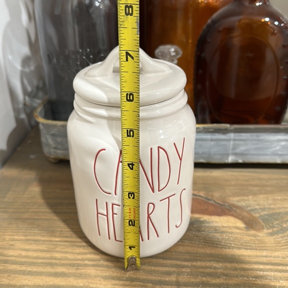 Rae Dunn 2020 CANDY HEARTS Ceramic Baby Canister - Picture 7 of 8